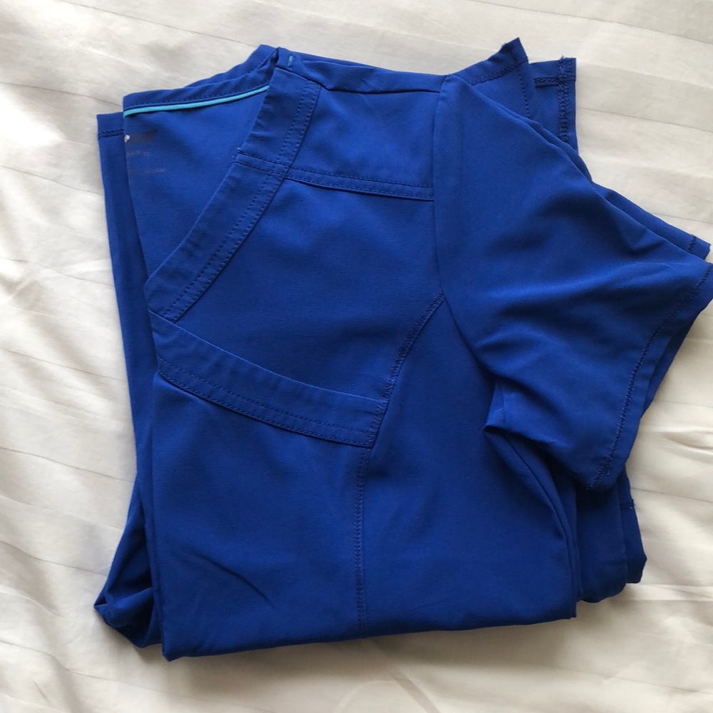 Blue scrub set